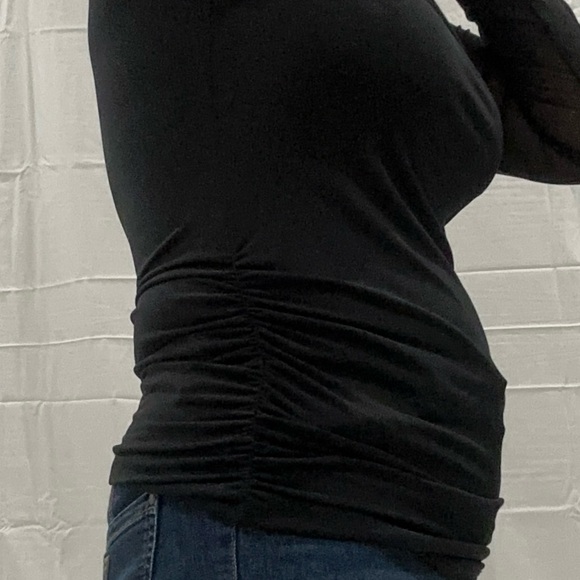 Venus Black Sheer Sleeve Top Size L - Picture 4 of 9